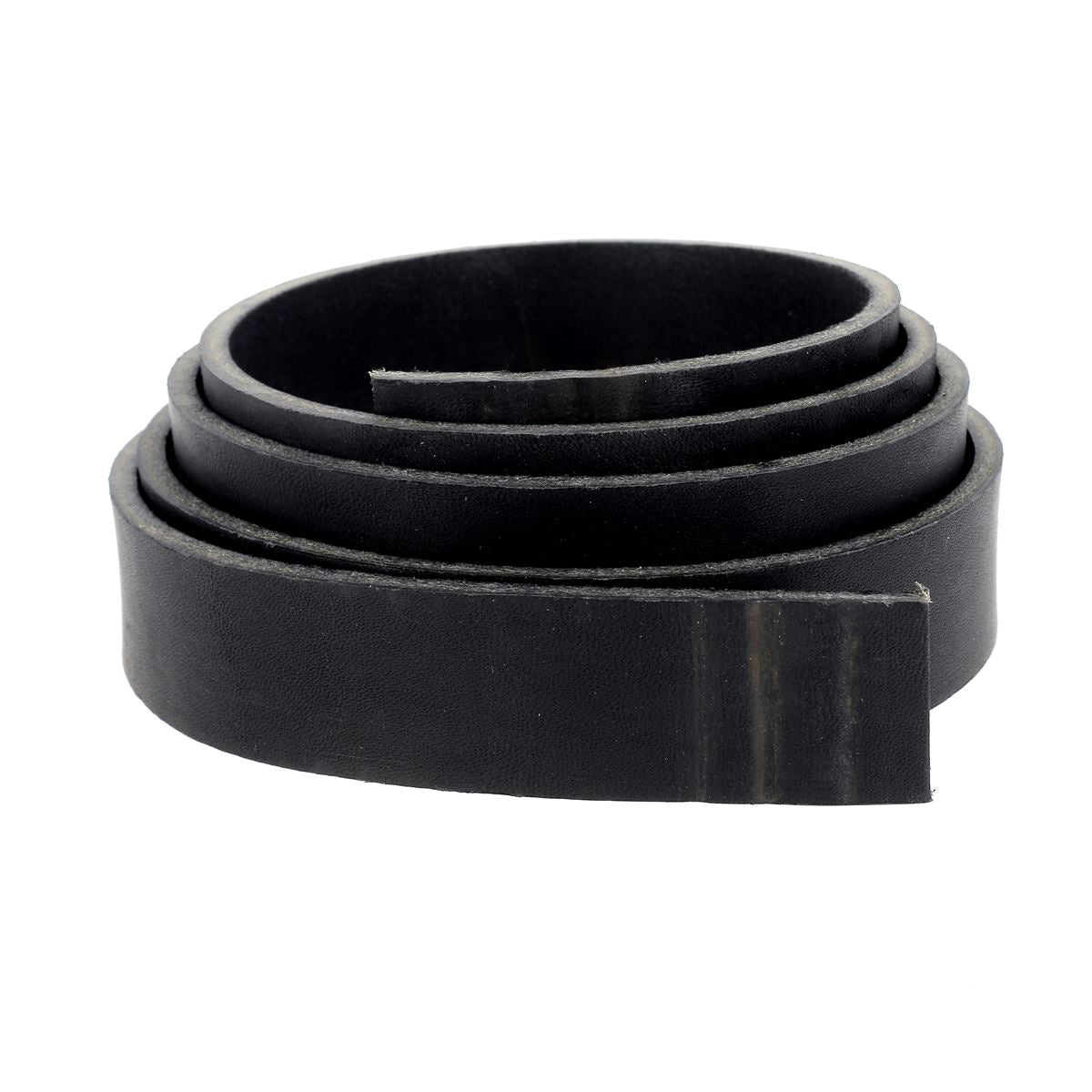 Lanière en cuir noir Radermecker Boyoma, 28mm de large, pré-étirée, épaisseur 5,3mm, pour accessoires ou maroquinerie.