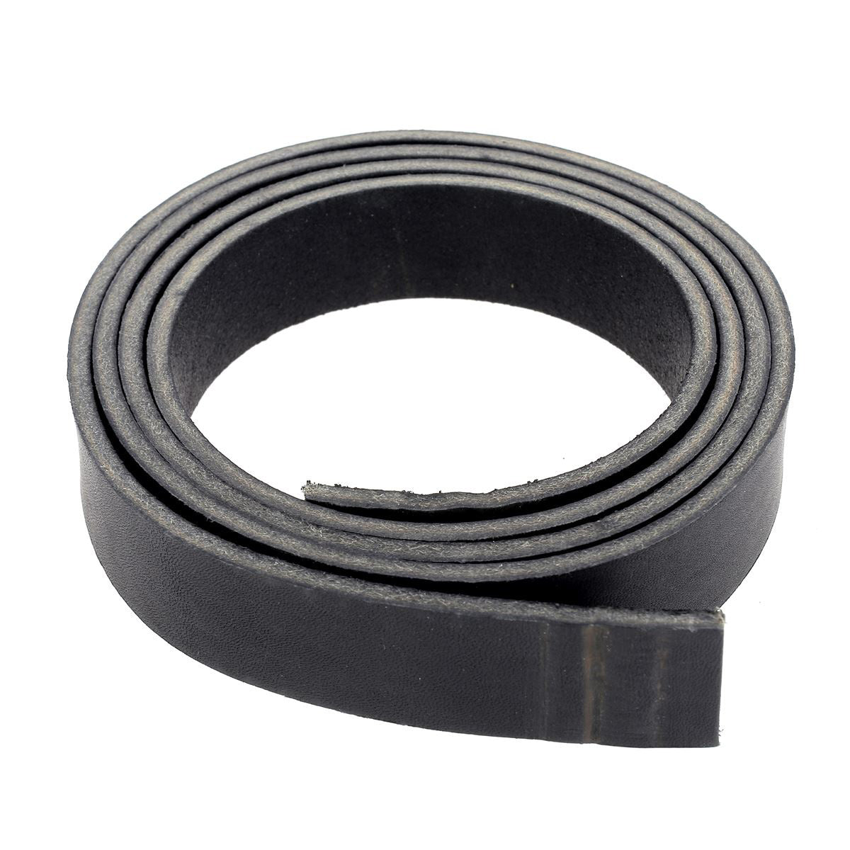 Lanière en cuir pré-étiré Boyoma Radermecker, 28mm, noir, épaisseur 5,3mm, vue en gros plan, texture lisse et robuste.