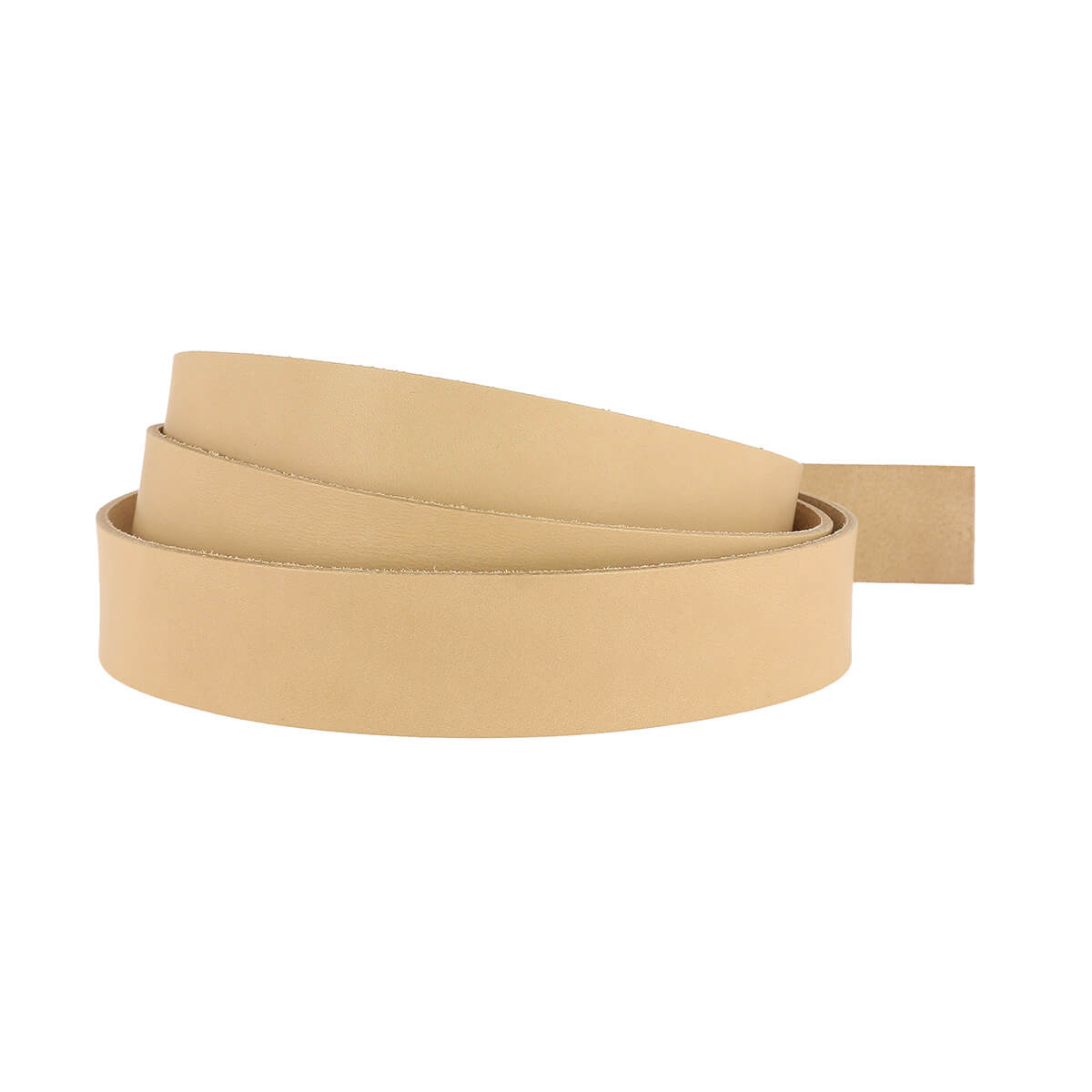 Lanière en cuir de collet naturel, tannage végétal, épaisseur 2,5 mm, fabriquée par Deco Cuir, visible en gros plan.