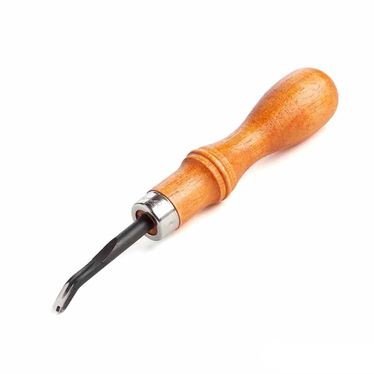 Outil abat carré EASY de la marque Autres, en cuir tanné, avec manche en bois, utilisé pour le travail du cuir.