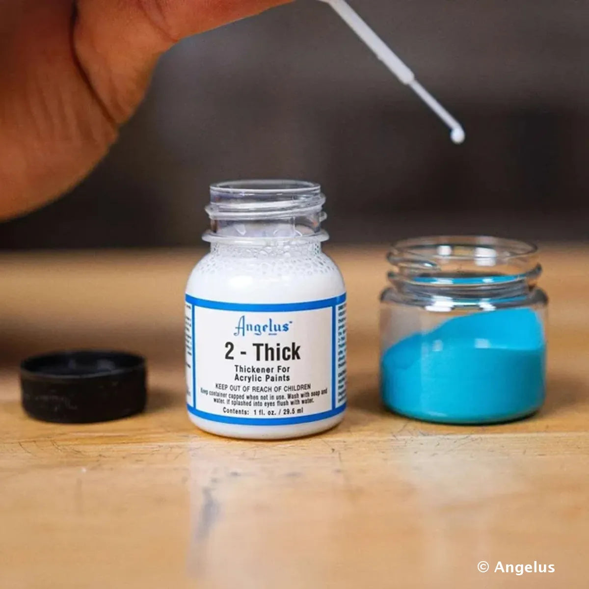 Additif  2-Thick pour épaissir et donner de la texture à la peinture pour cuir Angelus