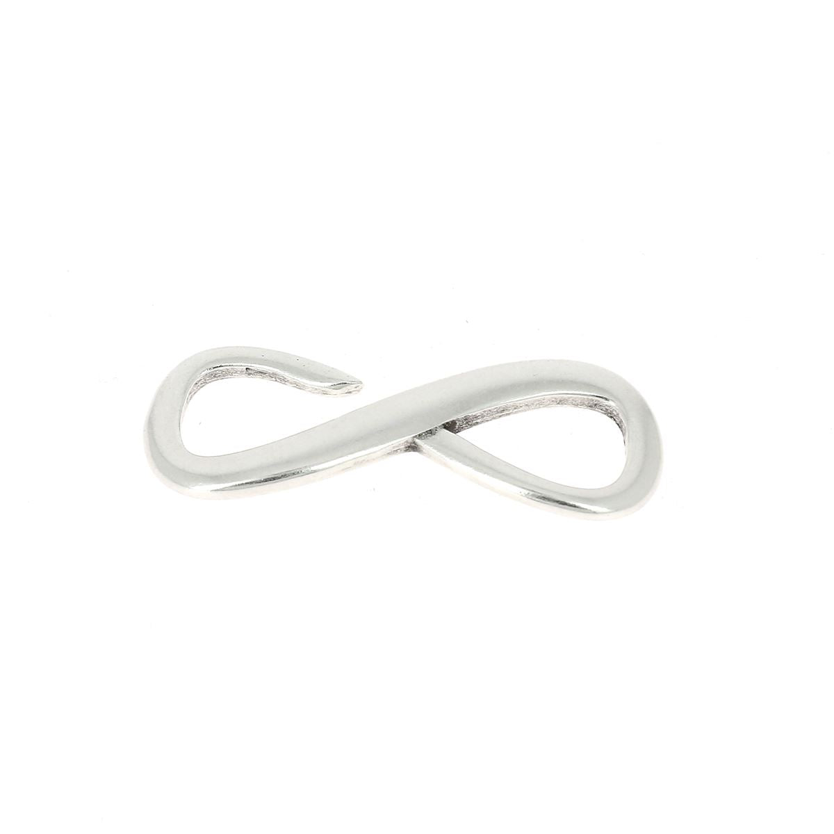 Fermoir bijou crochet INFINI en argent vieilli avec lacet plat 5mm, création de bijoux élégante et artisanale.