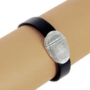 Fermoir bijou aimanté ovale à points, lacet plat 10mm en argent vieilli, pour créations de bijoux élégantes.