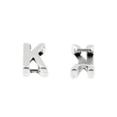 Coulissant à griffe lettre en argent vieilli avec lacet de 5 mm, création de bijoux élégante et détaillée.