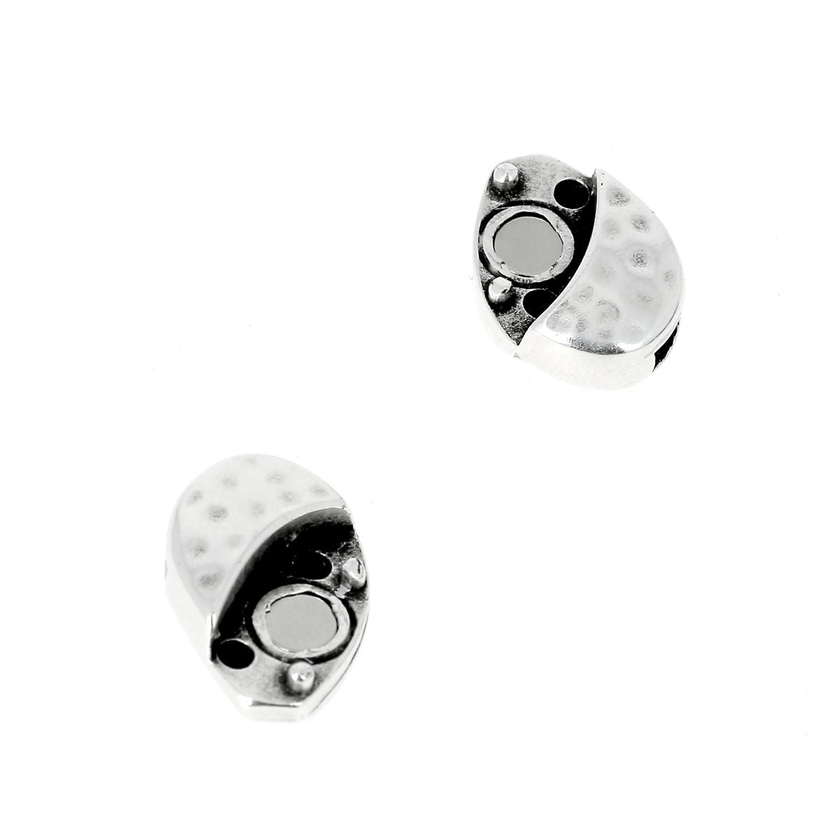 Fermoir bijou aimanté en forme de cœur avec lacet plat de 10mm, création de bijoux, accessoire pour bijoux élégants.