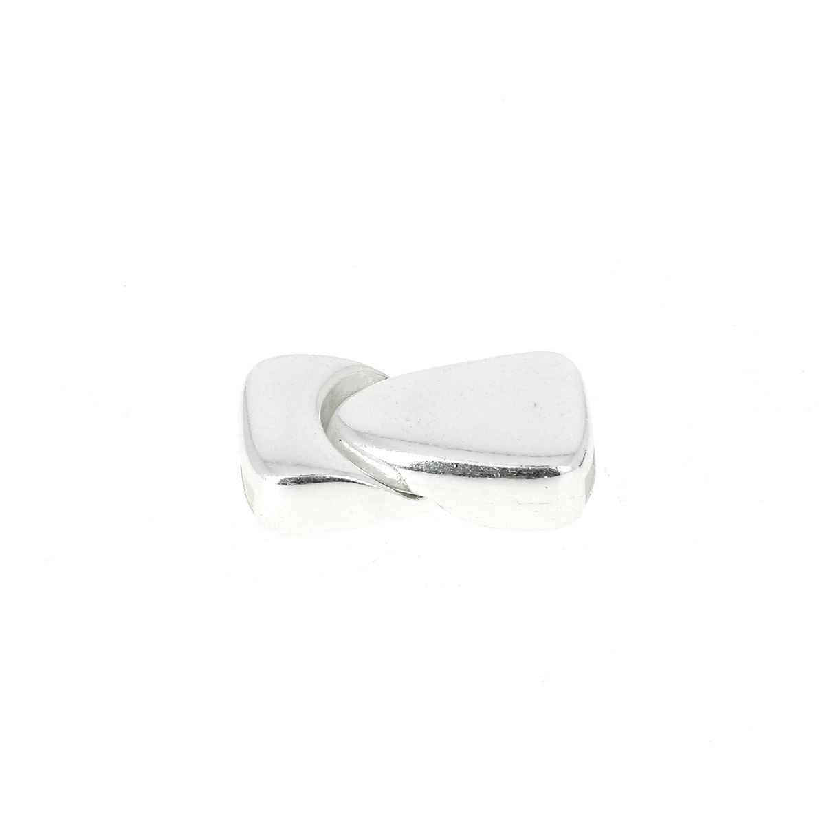 Fermoir bijou aimanté en forme de triangle avec lacet plat de 10mm, création bijoux, accessoire de fixation élégant.