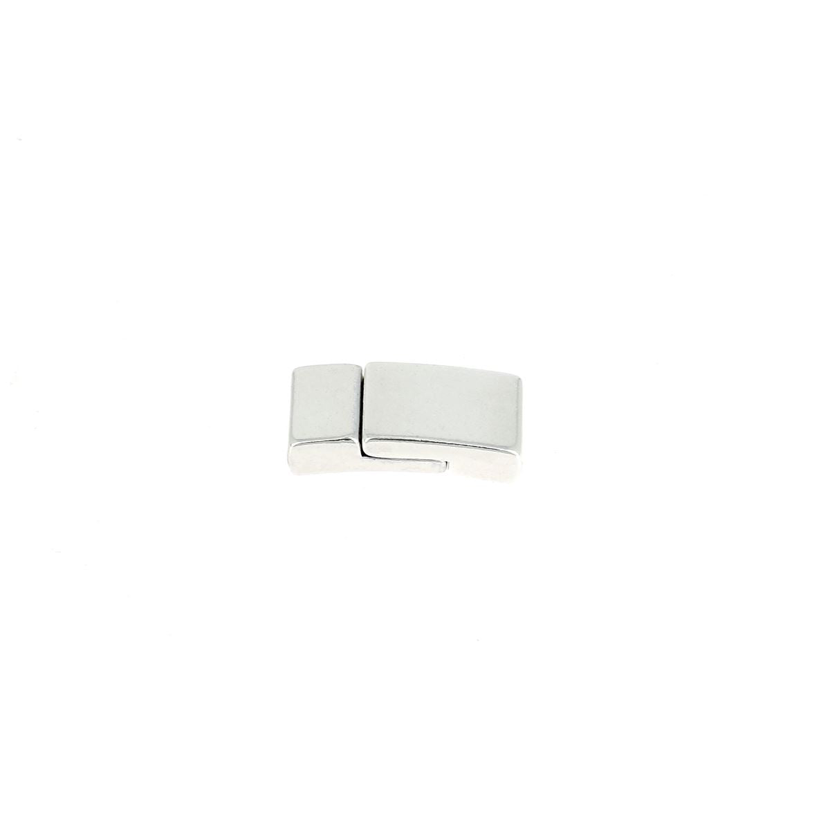 Fermoir bijou aimanté pour lacet plat 6mm, création de bijoux, finition argent vieilli, conçu pour accessoires de bijouterie.