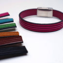 Lacet en cuir plat effet 4 bandes de 10mm, accessoire pour chaussures, de marque Autres, visible en image.