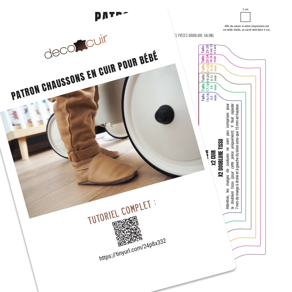 Patron PDF pour chaussons bébé en cuir de Deco Cuir, modèle élégant avec détails visibles, idéal pour couture et bricolage.