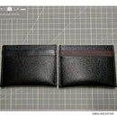 Morceau de cuir de veau noir Kenya pour porte-cartes, cuir souple et élégant, fabrication artisanale française.