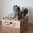 Rangement en bois pour matoirs Deco Cuir, petit modèle, outil d'organisation en bois pour accessoires de maroquinerie.