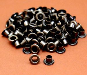 Lot de 100 œillets en laiton vieilli avec ouverture en étoile, diamètre 5mm, accessoires pour cuir de la marque Deco Cuir