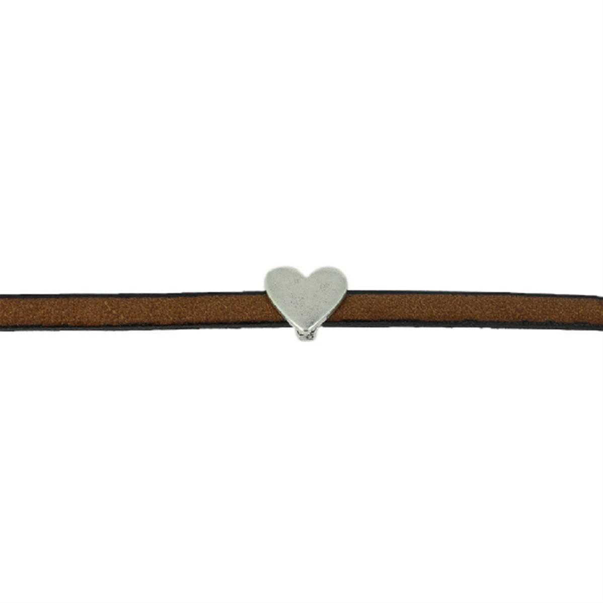Coulissant cœur en argent vieilli, lanière de 5 mm pour création de bijoux, visible en détail dans l'image.