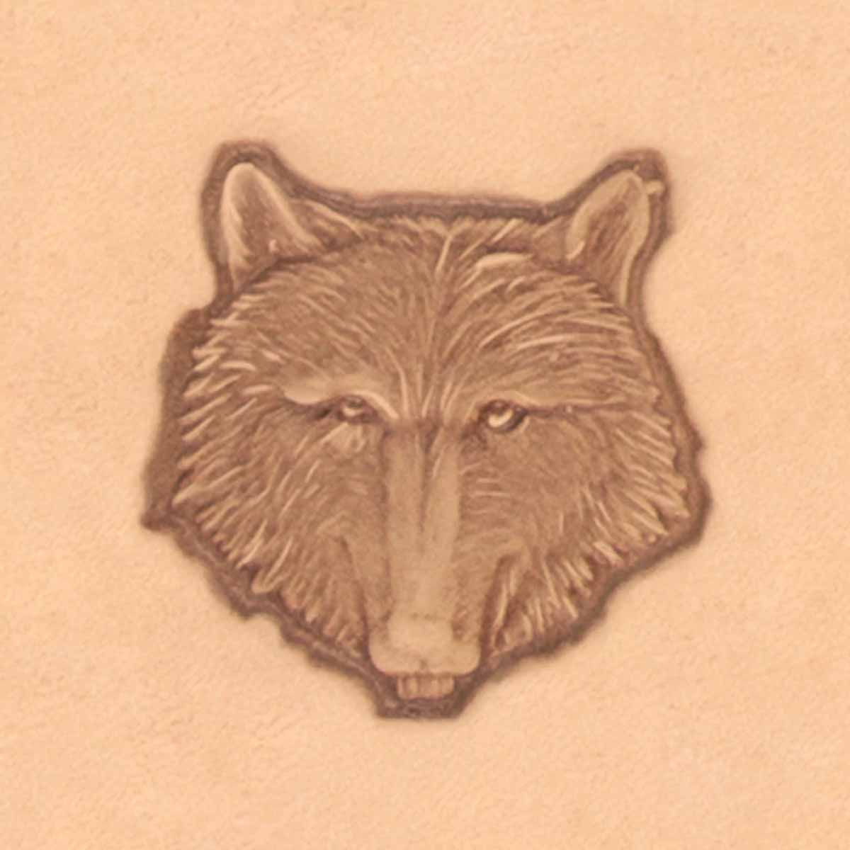 Matoir 3D Tandy Leather représentant une tête de loup en relief pour outils de cuir, visible en détail sur l'image.
