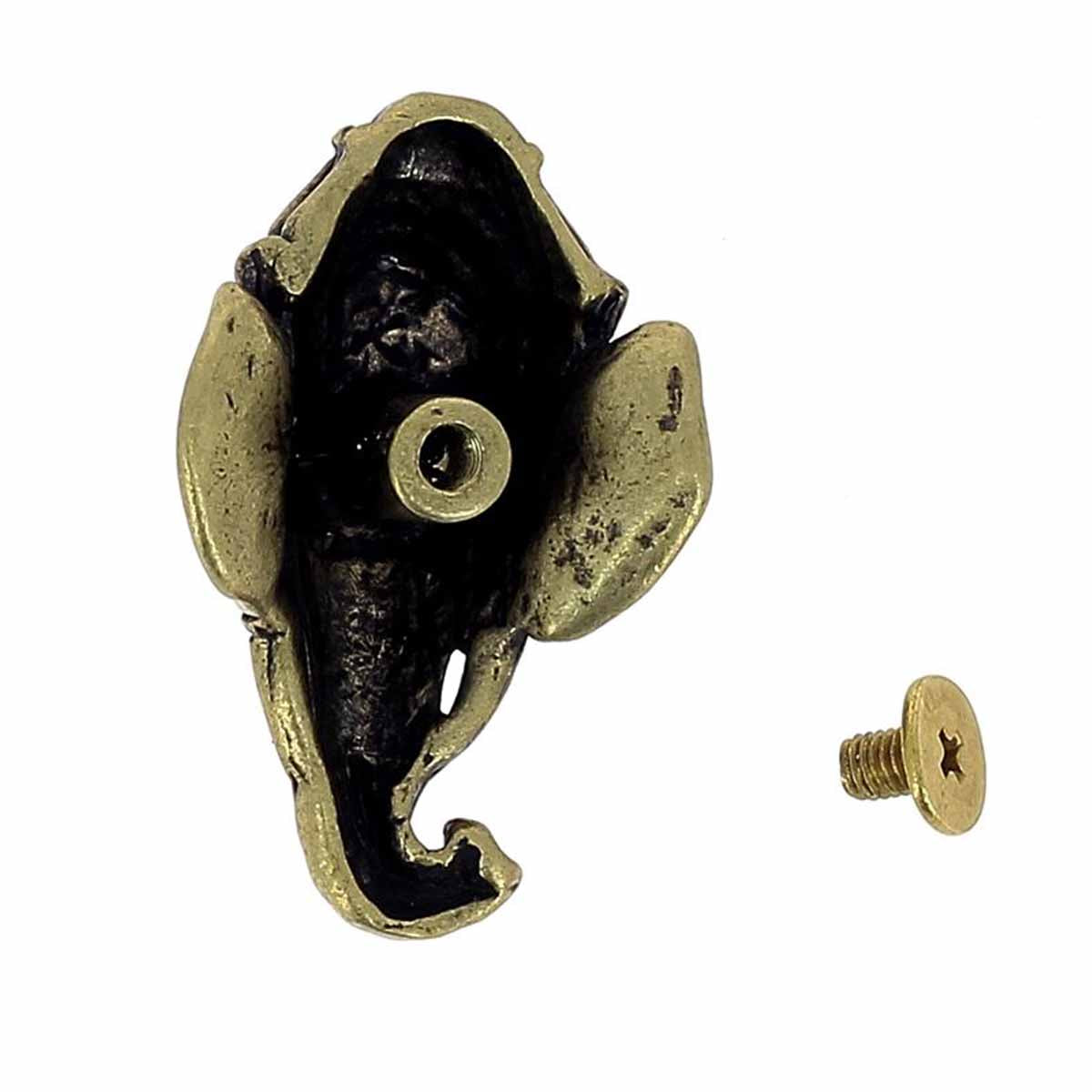 Concho à visser en laiton Éléphant Ganesh, accessoire décoratif de 23x35mm avec motif d'éléphant en laiton.