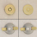 Fermoir TOP magnétique rond en doré clair, accessoire pour bijoux, diamètre 14 mm, détail de conception élégante.