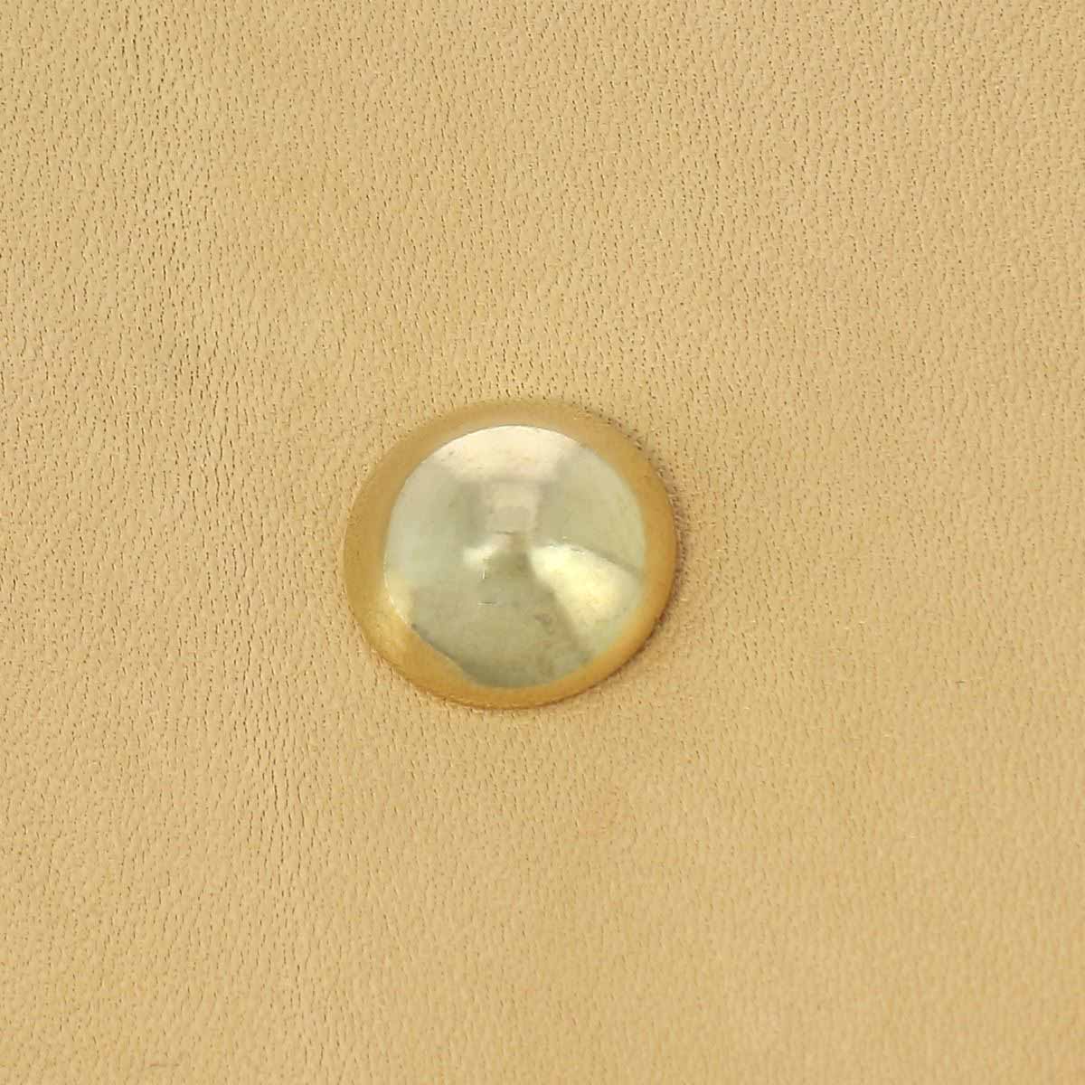 Lot de 10 pieds de sac ronds en doré clair, accessoires pour sacs, image montrant leur forme ronde et finition élégante