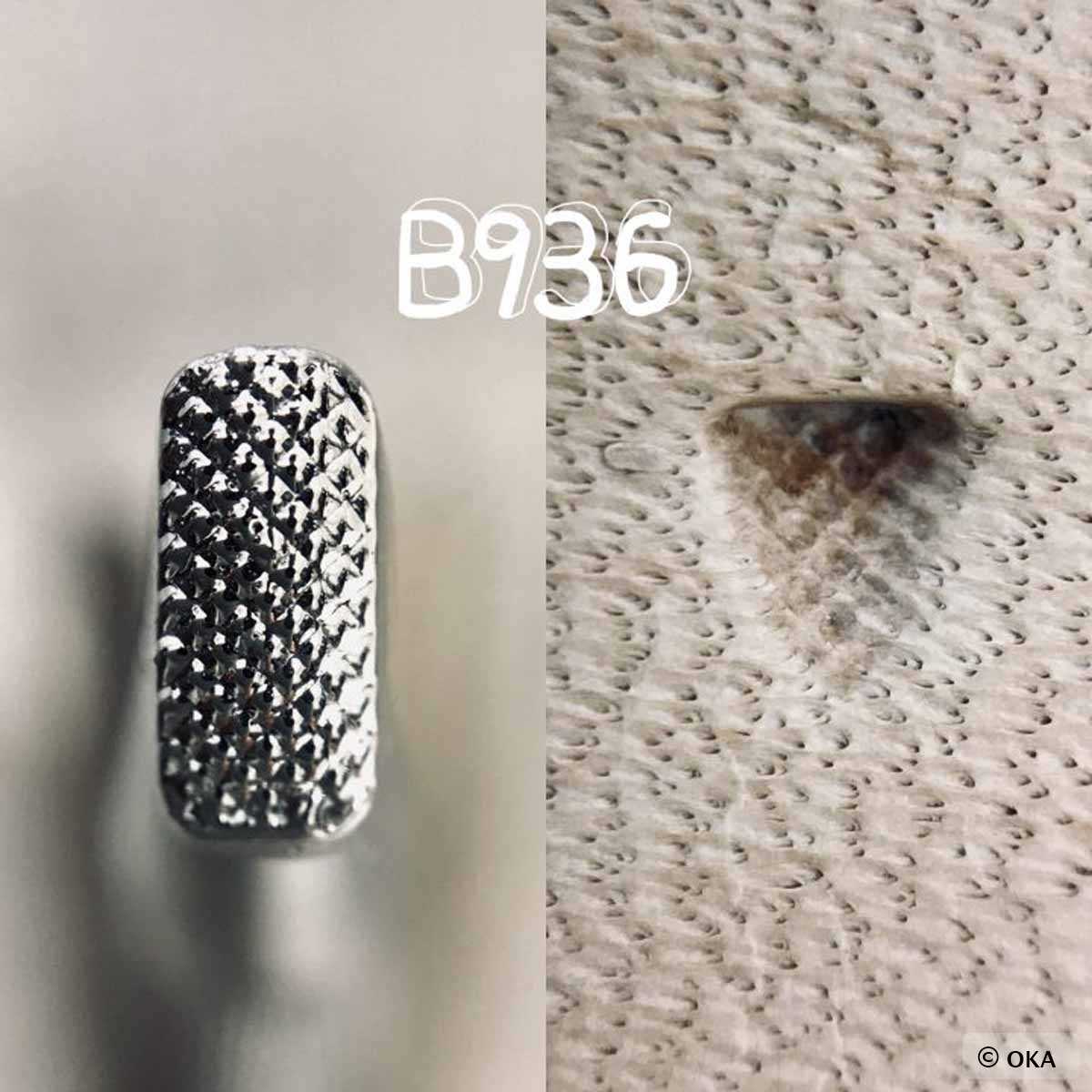 Matoir sur manche Oka, beveler quadrillé 3mm, outil pour travail du cuir, avec manche ergonomique et surface gravée.