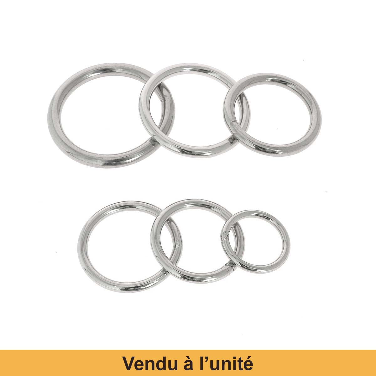 Anneau rond soudé en inox, bouclerie robuste pour applications diverses, image montrant la finition métallique brillante.