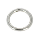 Anneau rond soudé en acier nickelé, bouclerie de fixation avec fil épais, utilisé pour la bijouterie ou la fabrication artisanale.