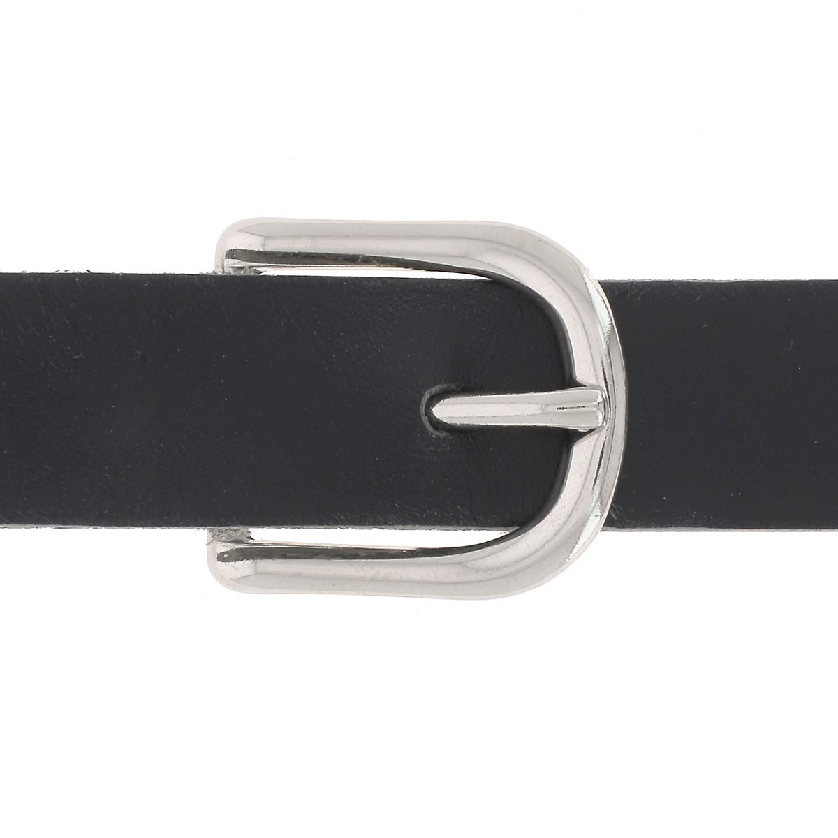 Boucle de bride en laiton massif, bouclerie en nickel, pour fixation ou réglage de bride équestre, vue rapprochée.