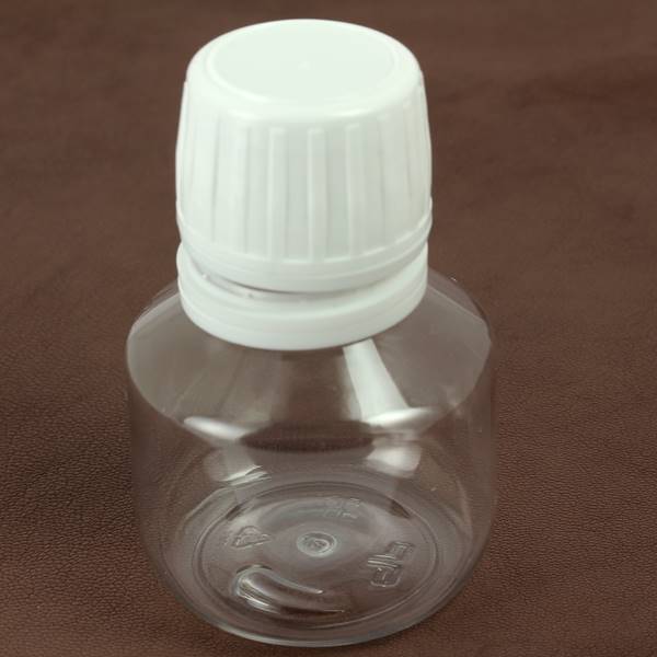 Bouchon à visser blanc de 28 mm pour contenants de teintures et peintures, vue de face, lot de trois