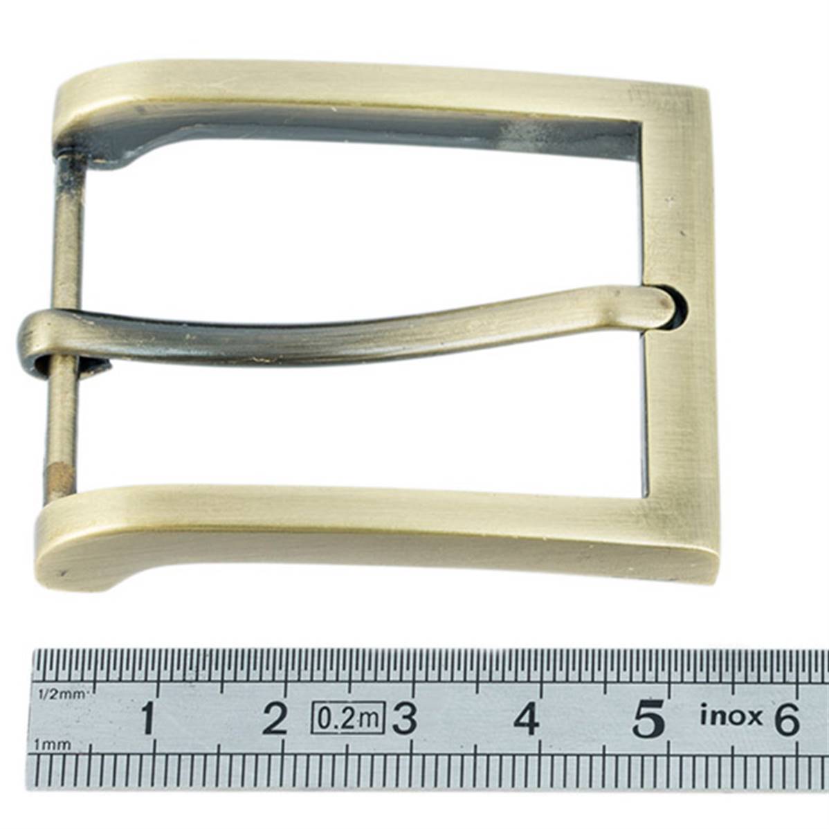 Boucle de ceinture en laiton vieilli satinée de 35 mm, pièce de bouclerie pour ceinture, finition élégante et durable.