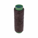 Bobine de fil polyester tressé et ciré de 1mm en marron, mercerie, longueur de 100m, image montrant la bobine.