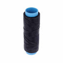 Bobine de 100m de fil polyester tressé et ciré de 0,8mm en bleu nuit, produit de mercerie.