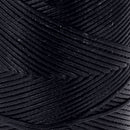 Bobine de 100m de fil polyester tressé et ciré bleu nuit de 0,8mm, pour couture et mercerie, vue en gros plan