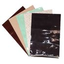 Lot surprise de 20 morceaux de cuir verni divers de la marque Deco Cuir, couleurs et textures variées visibles.