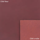 Morceau de cuir de croupon tannage végétal CARMIN, 2e choix, surface texturée, couleur rouge foncé, fabriqué par Autres.