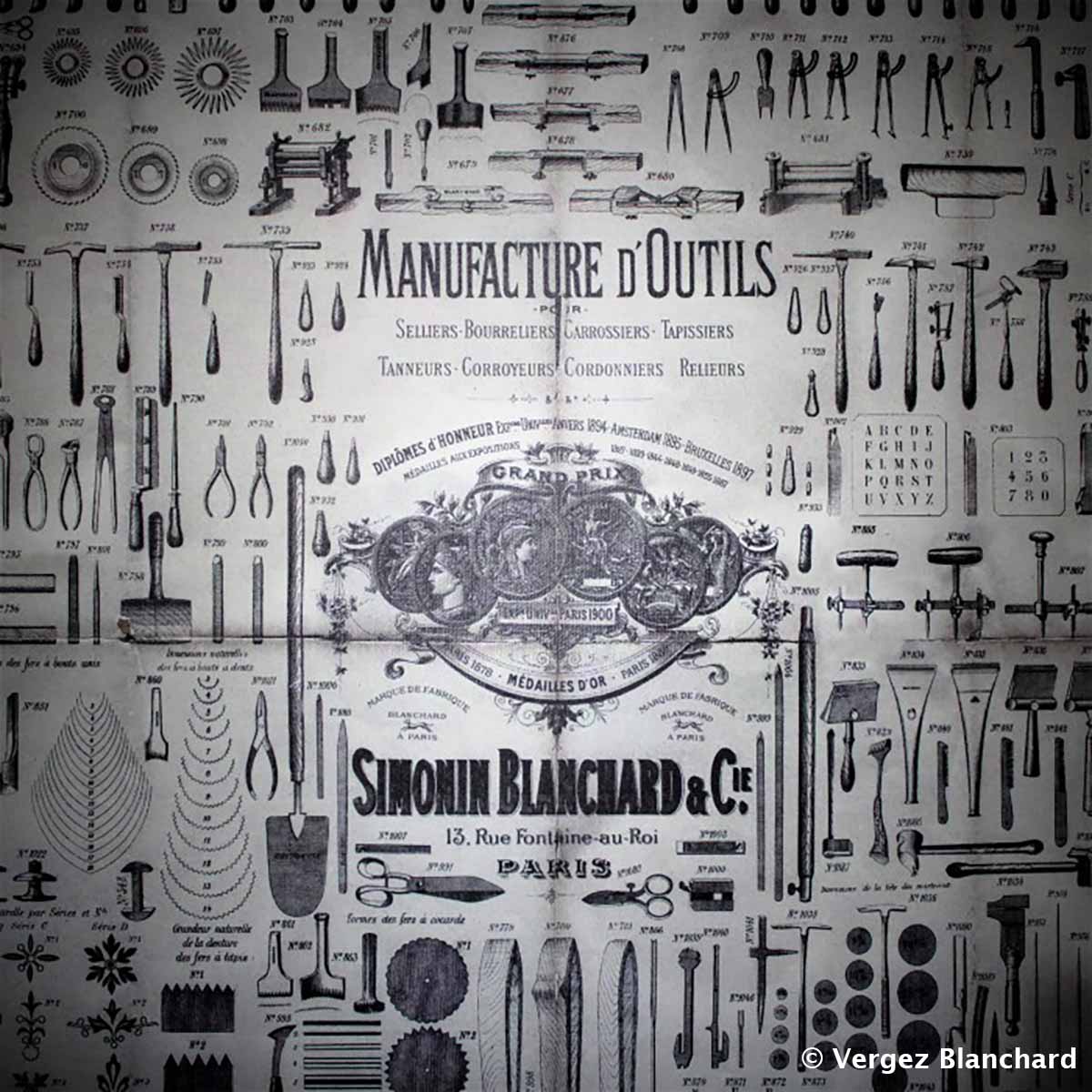 Affiche de nomenclature de 1900 de Simonin Blanchard & Cie, 835x630mm, dans la catégorie livres et patrons, par Vergez Blanchard.