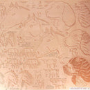 Livre Tandy Leather "How to Carve Leather" d'Al Stohlman, techniques pour sculpter le cuir, pages illustrées et instructions détaillées.