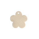 Découpe de grande fleur en cuir naturel pour porte-clés, par Deco Cuir, illustration de la décoration en cuir personnalisable.