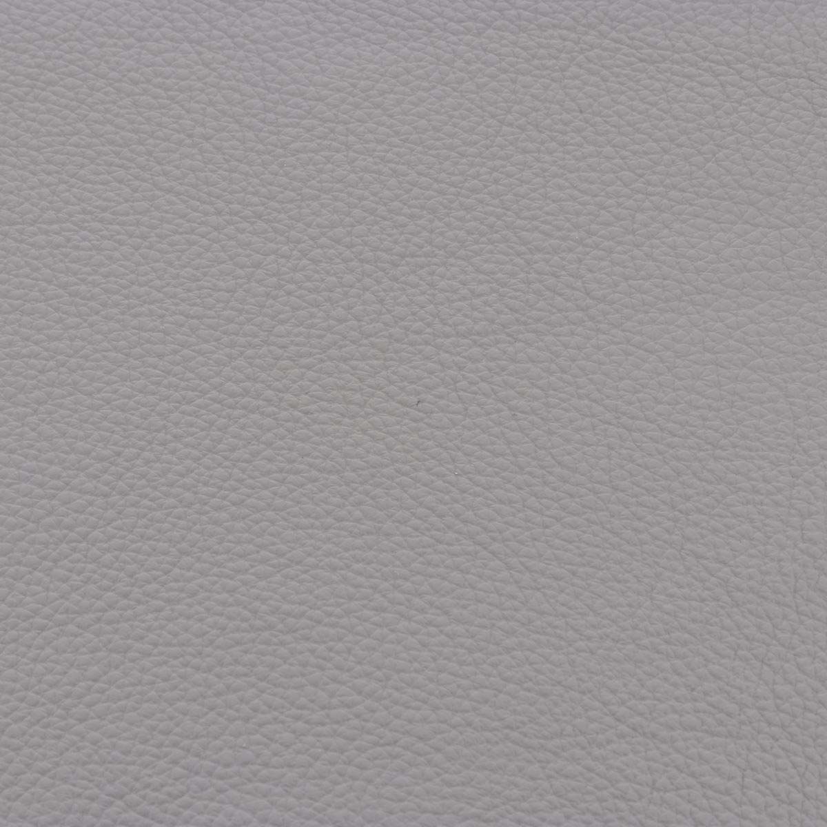 Morceau de cuir GRANITE gris souris de marque Autres, texture élégante et durable, visible en gros plan sur l'image.
