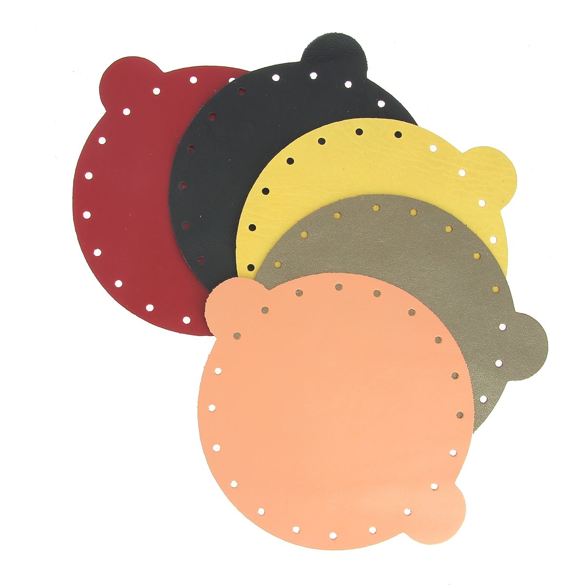 Lot de 5 découpes de cuir pleine fleur Deco Cuir pour bourse, diamètre 20 cm, visible en morceaux de cuir naturel brun clair.