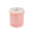 Lacet en cuir rond de 2 mm de diamètre, 1 mètre, couleur rose, fabriqué par Deco Cuir, pour chaussures ou accessoires.