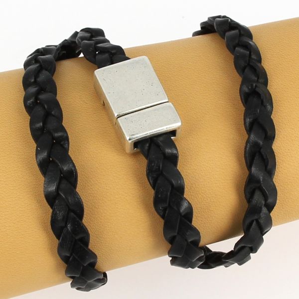 Lacets en cuir pigmenté noir, tressés plats de 50cm et 8mm de large, de la marque Deco Cuir.