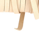 Lacet en cuir plat naturel de la marque Deco Cuir, visible avec finition lisse et bout rond.