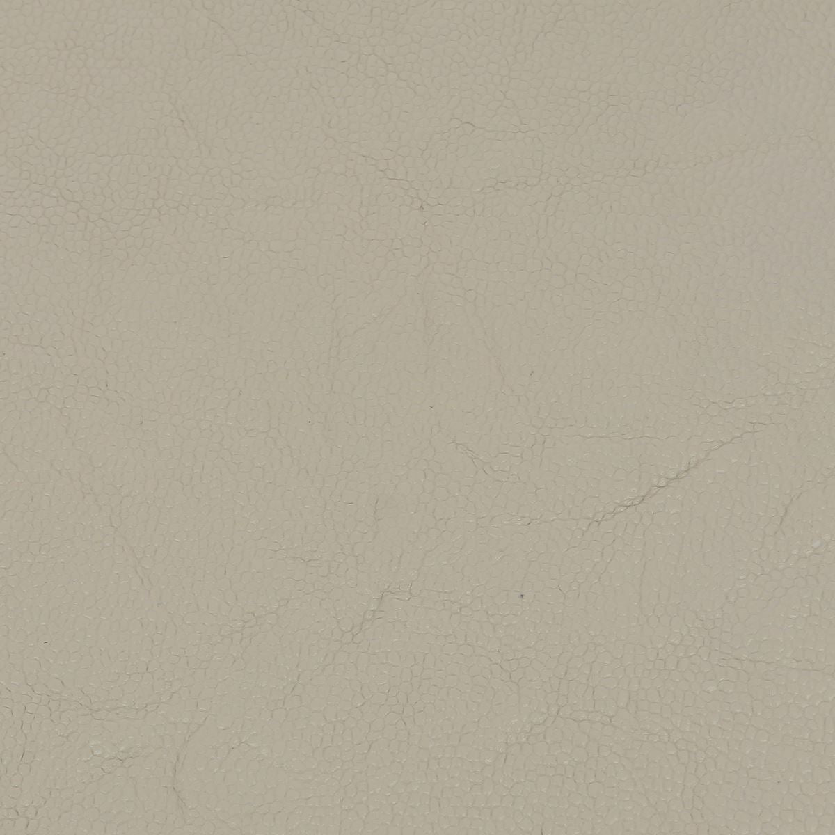Morceau de cuir de veau froissé grain caviar beige, tissu de haute qualité pour confection ou décoration.