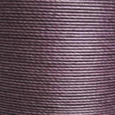 Fil de lin ciré MeiSi taupe, 8m, super fin, M50, 0,55 mm, mercerie, zoom sur la cartonnette de fil de lin.