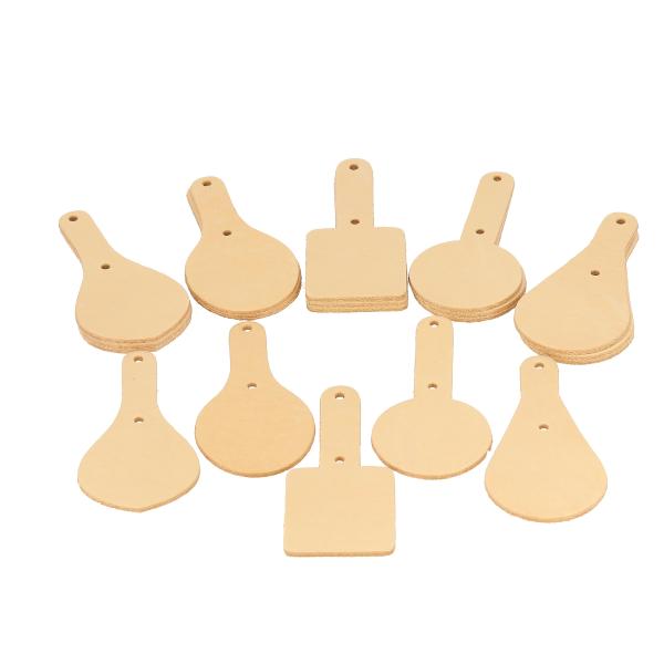 Découpes de cuir naturel pour porte-clés, lot de 20, par Deco Cuir, avec surface prête à personnaliser.