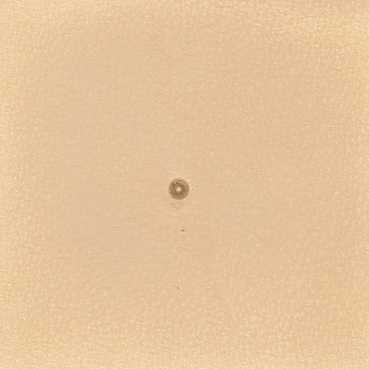 Outil Matoir sur manche Oka avec graine ronde de 2mm, S932, pour semis précis dans le jardin ou l’agriculture.