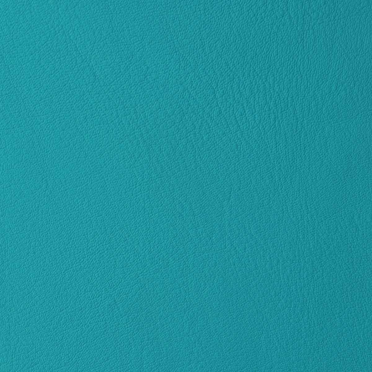 Morceau de cuir SWEET 2 en bleu turquoise, texture souple, destiné à la création de projets artisanaux ou mode.