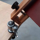 Valet de couture en bois Deco Cuir avec système de fixation en métal, pour établir et organiser outils de couture.