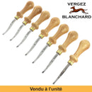 Outil abat carre Vergez Blanchard pour travailler le bois, avec manche en bois et tête en acier robuste.