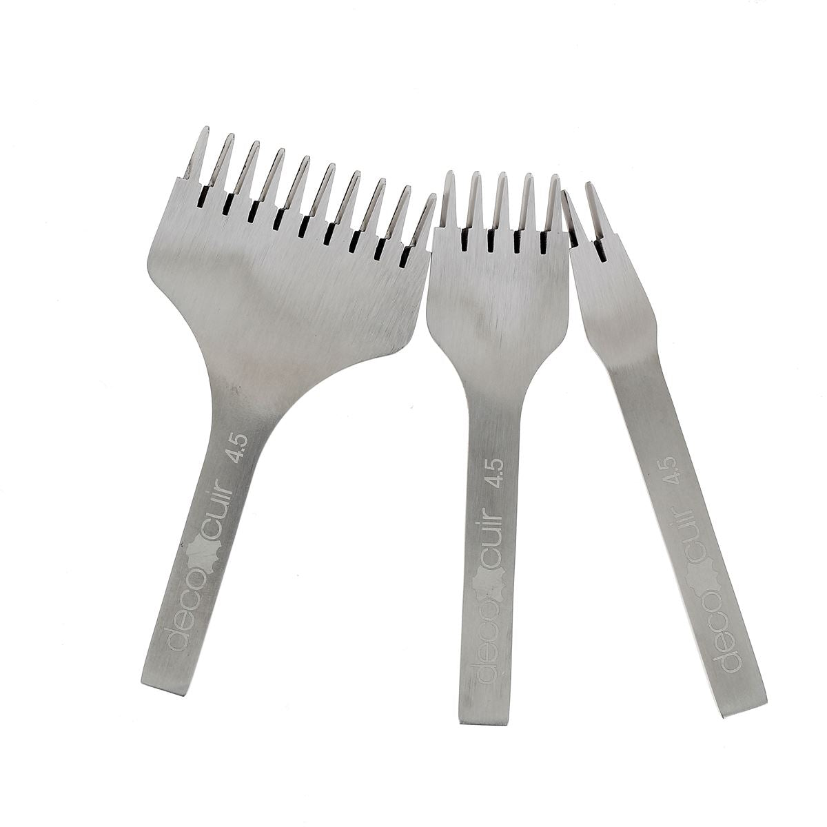 Jeu de 3 griffes à frapper de précision Deco Cuir, outils pour cuir, avec entraxe de 4,5 mm, visibles en image.