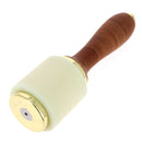 Maillet rond de 800g de Barry King Tools, outil robuste en métal avec poignée en bois pour travaux de forge et sculpture.