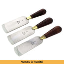 Couteau à parer droit Vergez Blanchard avec lame en acier inoxydable et manche en bois, outil de cuisine professionnel.